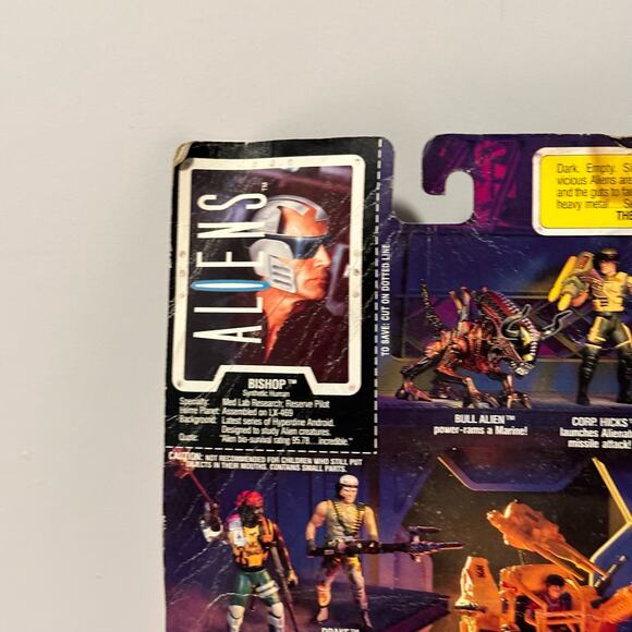 Aliens Bishop Android Space Marine Action Figure Gatling Gun Comic Book‎ - Picture 9 of 10